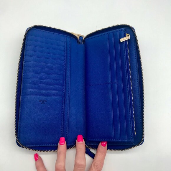 Tory Burch Royal Blue Robinson Continental Wallet - Picture 10 of 10